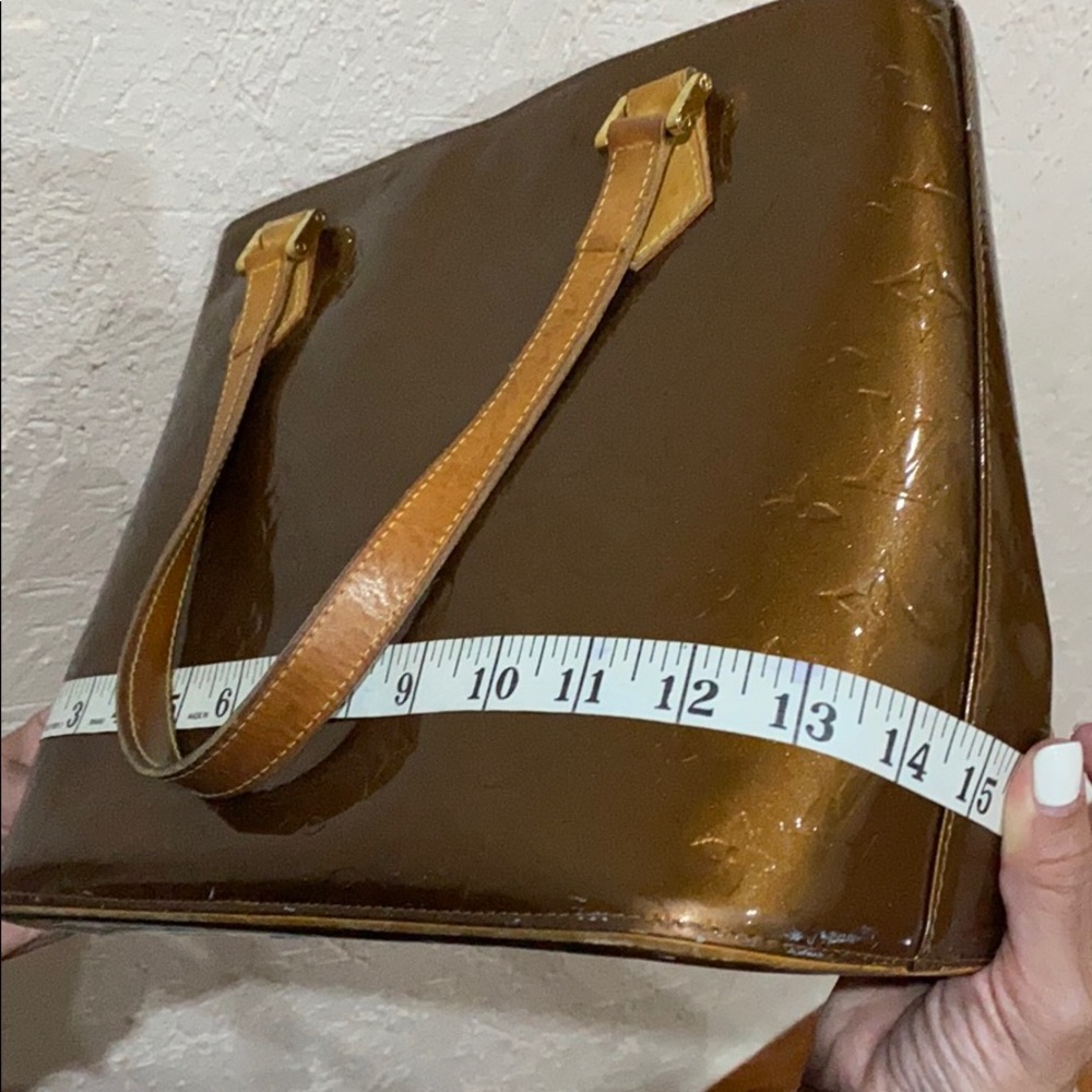 AUTHENTIC Louis Vuitton Purse - Picture 7 of 7
